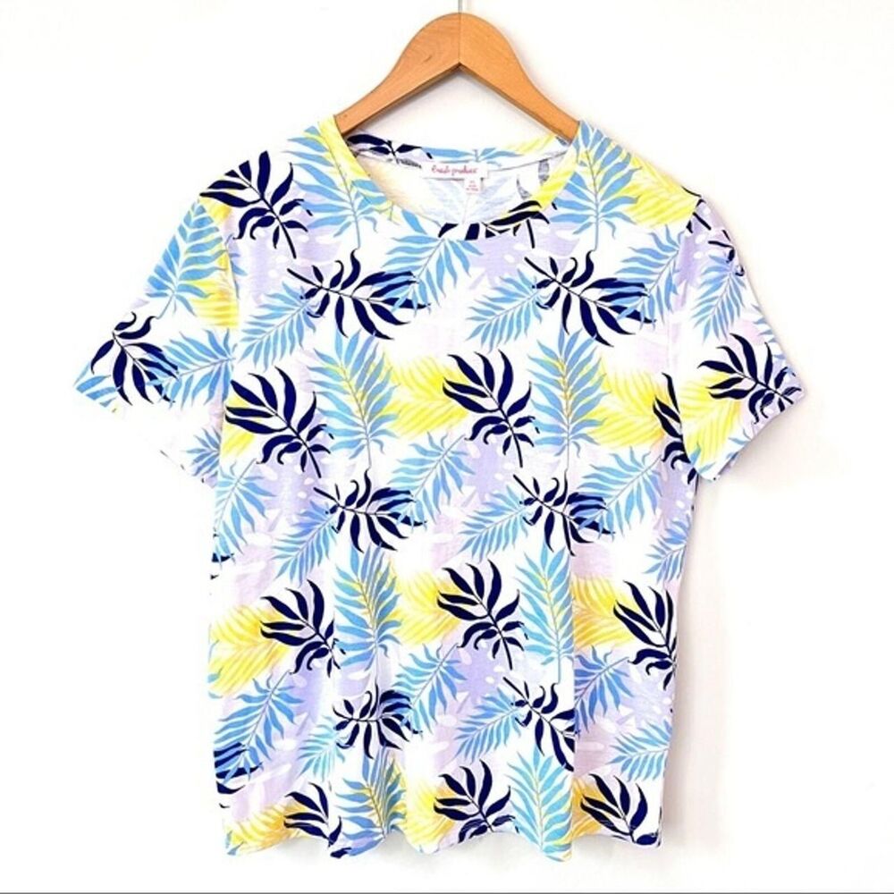 Fresh Produce lot of 2 women’s short sleeve tropical palm print tees in size XL. - Picture 2 of 8
